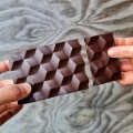 WNWN正在為英國和歐盟市場開發一種不含可可的巧克力替代品。圖片來源:WNWN